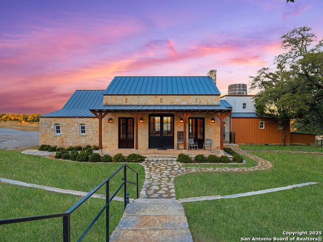 Image 41 of 68 For 577 Cattle Creek Rd