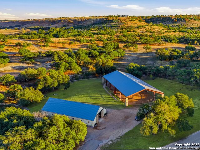 Image 46 of 68 For 577 Cattle Creek Rd