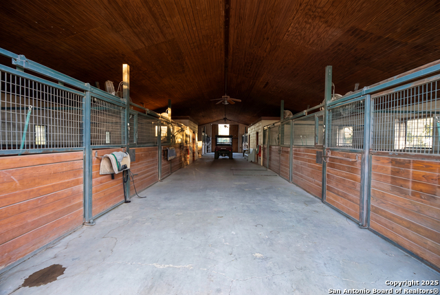 Image 48 of 68 For 577 Cattle Creek Rd