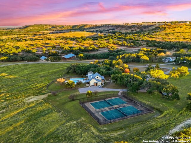 Image 51 of 68 For 577 Cattle Creek Rd