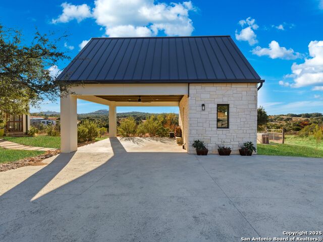 Image 59 of 68 For 577 Cattle Creek Rd