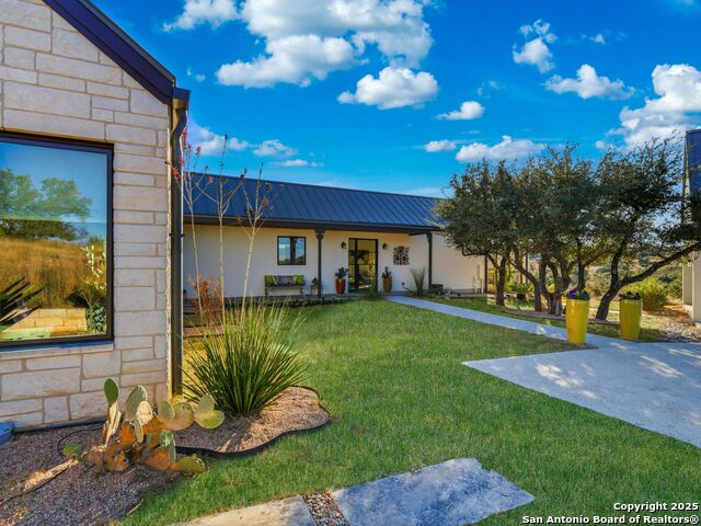 Image 61 of 68 For 577 Cattle Creek Rd