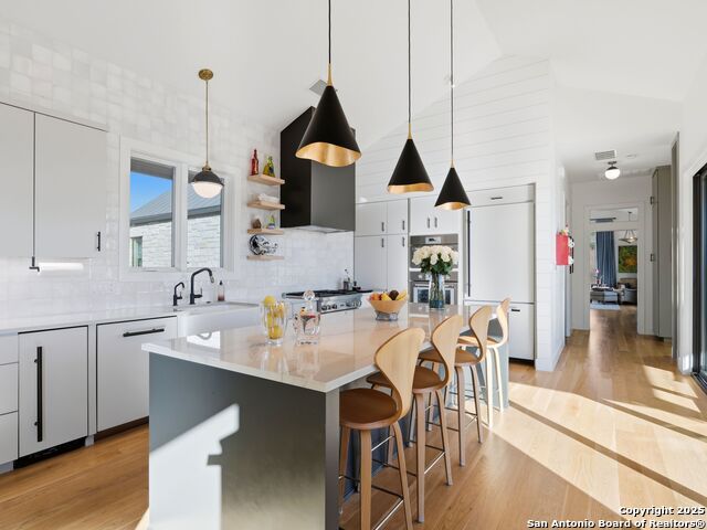 Image 9 of 68 For 577 Cattle Creek Rd