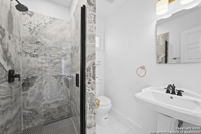 Image 16 of 23 For 246 Quentin Dr.