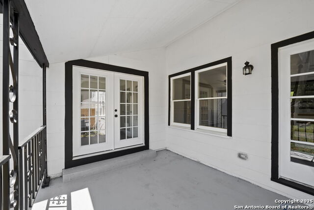 Image 19 of 23 For 246 Quentin Dr.