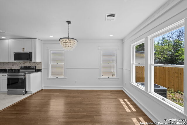 Image 6 of 23 For 246 Quentin Dr.