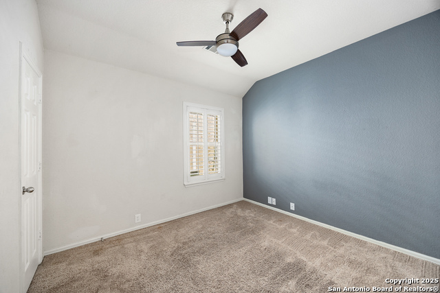 Image 25 of 52 For 22015 Dolomite