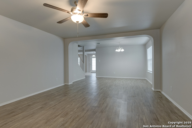 Image 2 of 30 For 9023 Sahara Wds