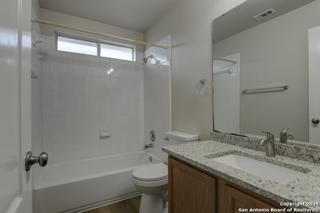 Image 23 of 30 For 9023 Sahara Wds