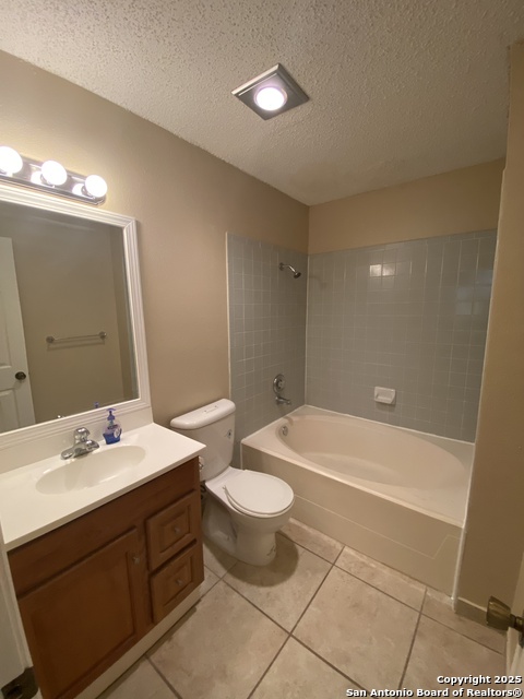 Image 11 of 14 For 8406 Forest Ridge