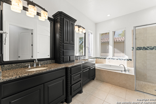 Image 16 of 25 For 22450 Viajes