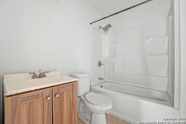 Image 14 of 22 For 4942 Driskill