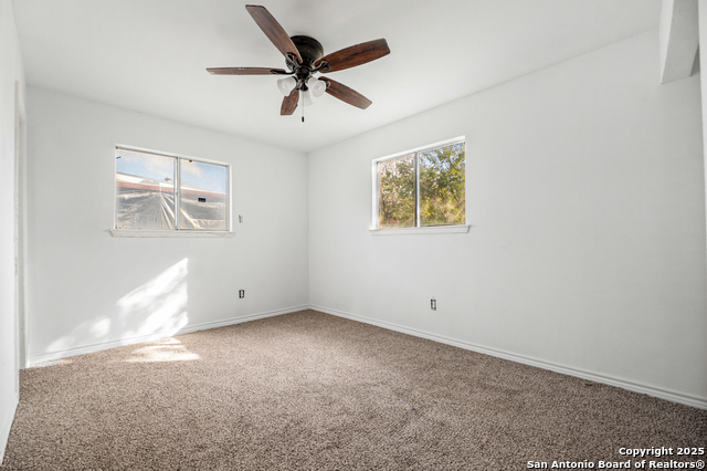 Image 16 of 22 For 4942 Driskill