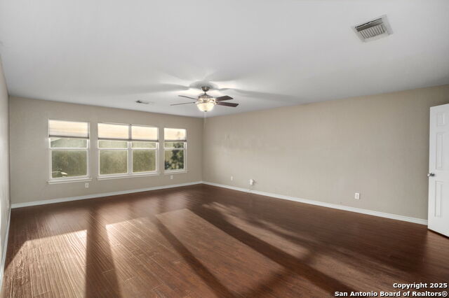 Image 25 of 39 For 22006 Kenton Knoll