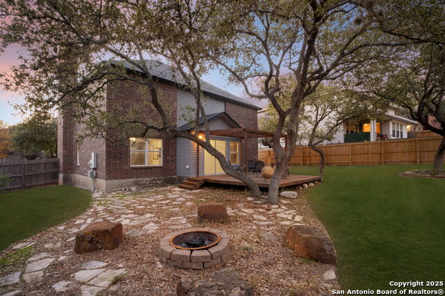 Image 30 of 39 For 22006 Kenton Knoll