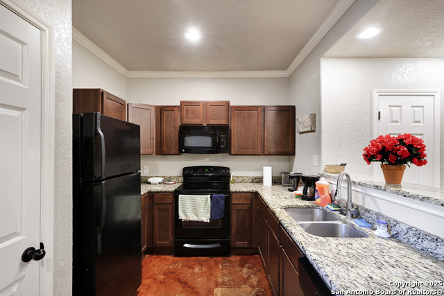 Image 8 of 18 For 4941 Flipper