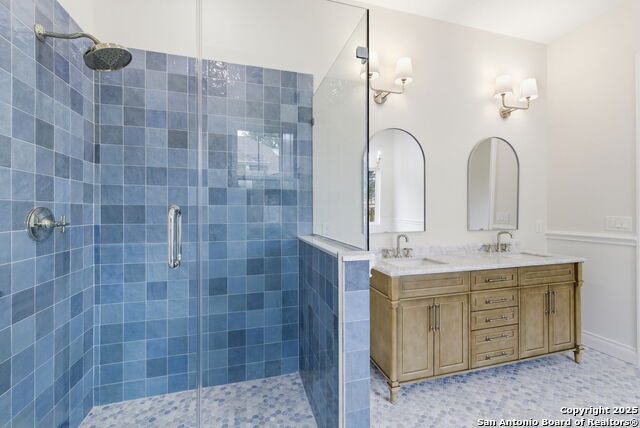 Image 32 of 50 For 348 Valley Oak