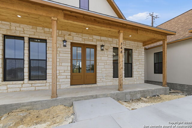 Image 6 of 50 For 348 Valley Oak