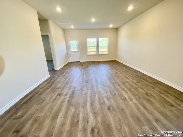 Image 15 of 43 For 21339 Watercourse Way