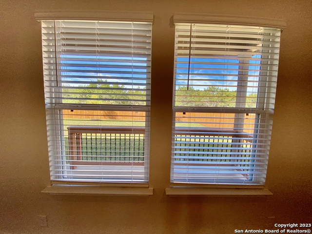 Image 25 of 43 For 21339 Watercourse Way