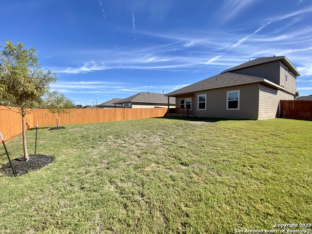 Image 39 of 43 For 21339 Watercourse Way