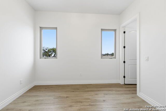 Image 37 of 50 For 232 Spring Creek