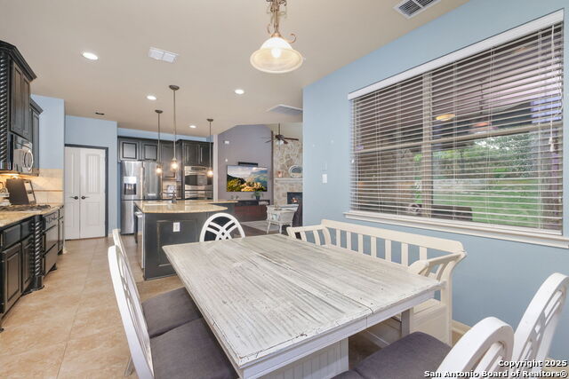 Image 17 of 48 For 3623 Pinnacle Dr