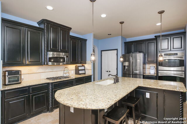 Image 19 of 48 For 3623 Pinnacle Dr