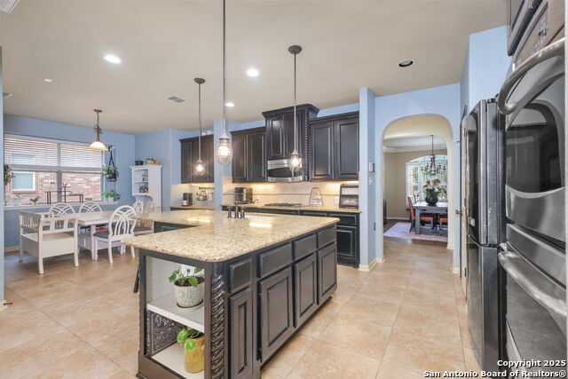 Image 21 of 48 For 3623 Pinnacle Dr