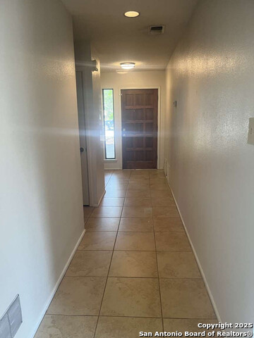 Image 12 of 25 For 15215 Bent Moss