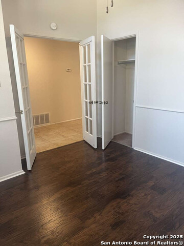 Image 14 of 25 For 15215 Bent Moss