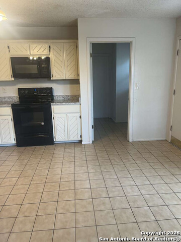 Image 9 of 25 For 15215 Bent Moss