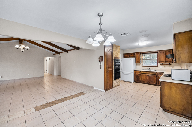 Image 14 of 46 For 5523 King Richard St