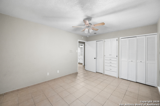 Image 26 of 46 For 5523 King Richard St