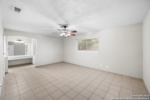 Image 32 of 46 For 5523 King Richard St