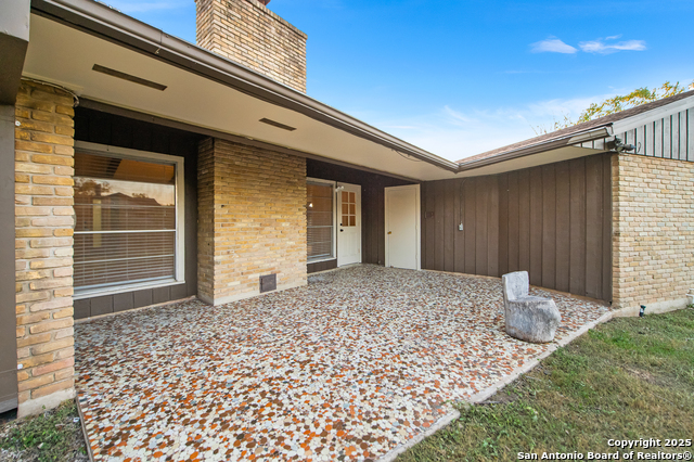 Image 41 of 46 For 5523 King Richard St