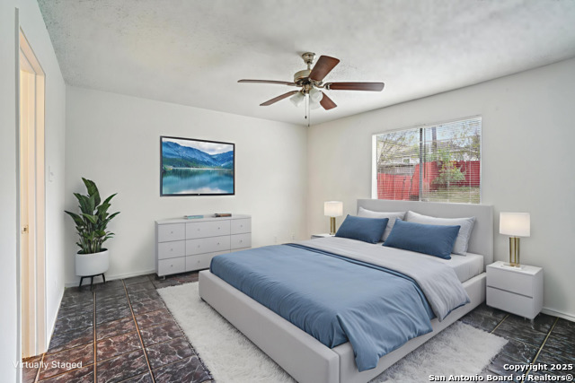 Image 21 of 42 For 6222 Candleview Ct