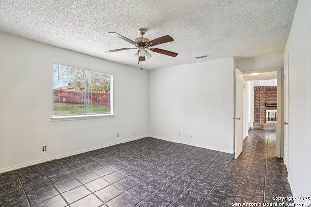 Image 23 of 42 For 6222 Candleview Ct