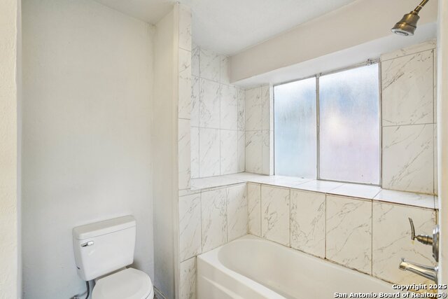 Image 24 of 42 For 6222 Candleview Ct