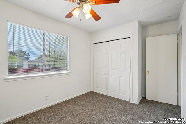 Image 31 of 42 For 6222 Candleview Ct