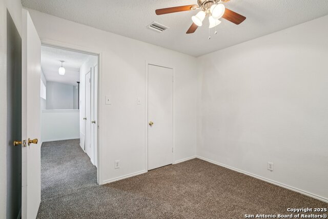 Image 34 of 42 For 6222 Candleview Ct