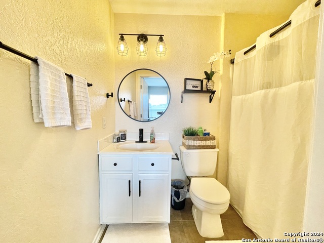 Listing photo id 21 for 3611 Alonzo  