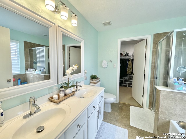 Listing photo id 26 for 3611 Alonzo  