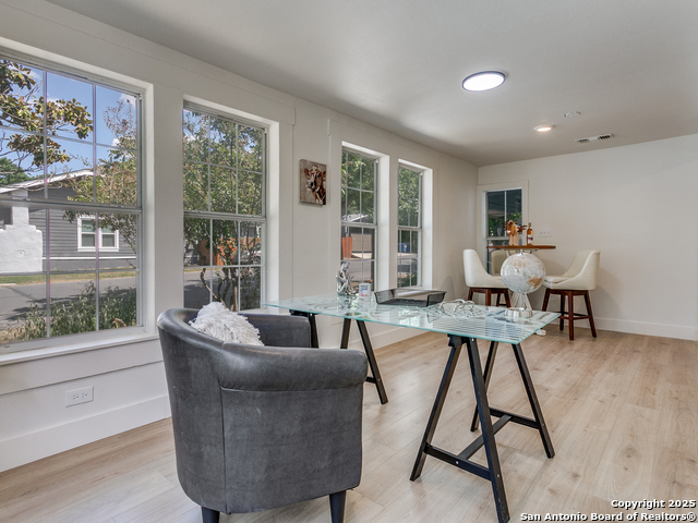 Image 15 of 25 For 1002 Fulton Ave