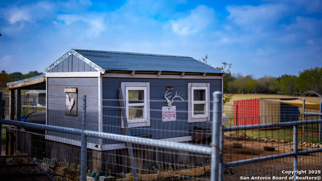 Image 20 of 36 For 3585 Pittman