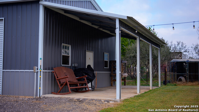 Image 24 of 36 For 3585 Pittman