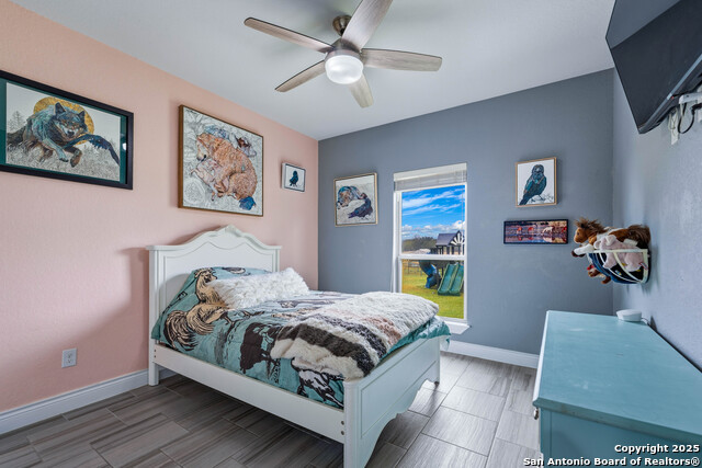 Image 9 of 36 For 3585 Pittman