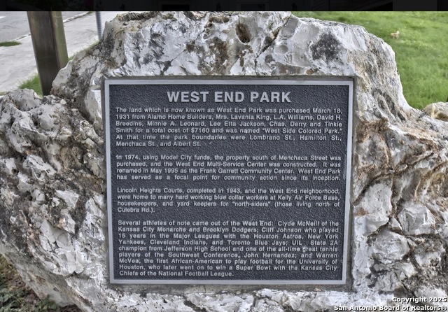 Image 34 of 34 For 1303 Lombrano St