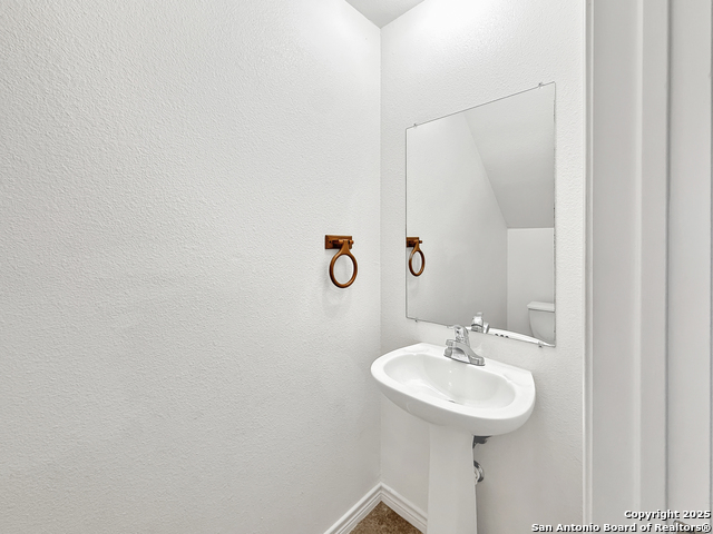 Image 5 of 11 For 107 Autumn Pass 107