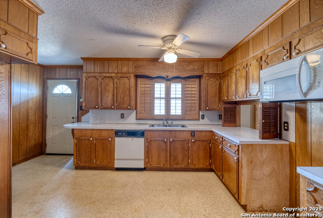 Image 9 of 34 For 1124 4th